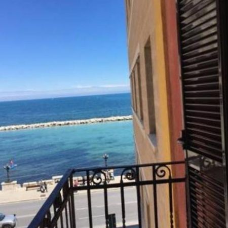 Mariantomare Casa Vacanze Monolocale Lungomare Bari Extérieur photo