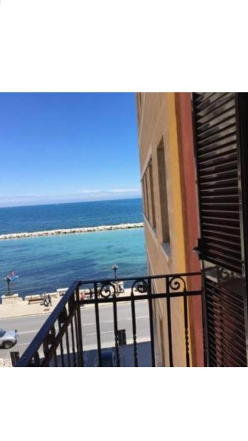 Mariantomare Casa Vacanze Monolocale Lungomare Bari Extérieur photo