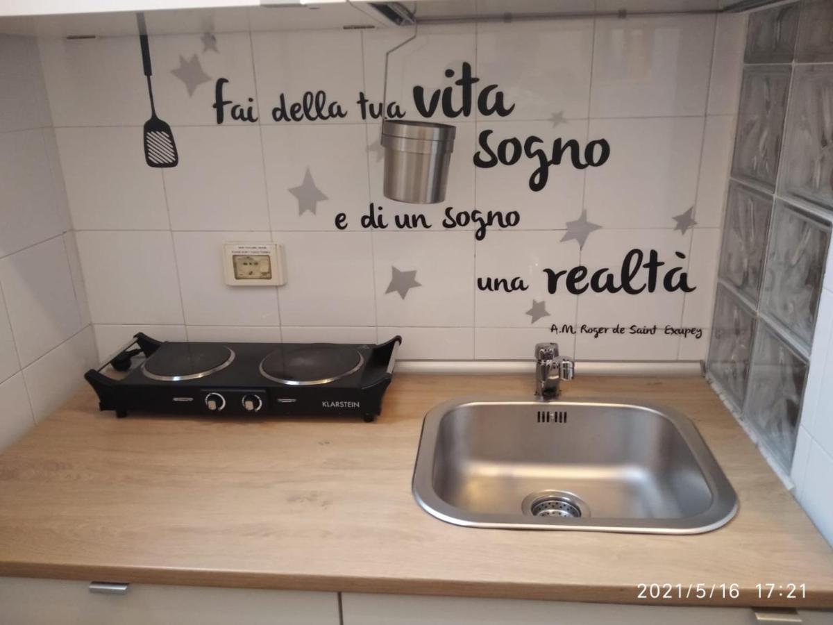 Mariantomare Casa Vacanze Monolocale Lungomare Bari Extérieur photo